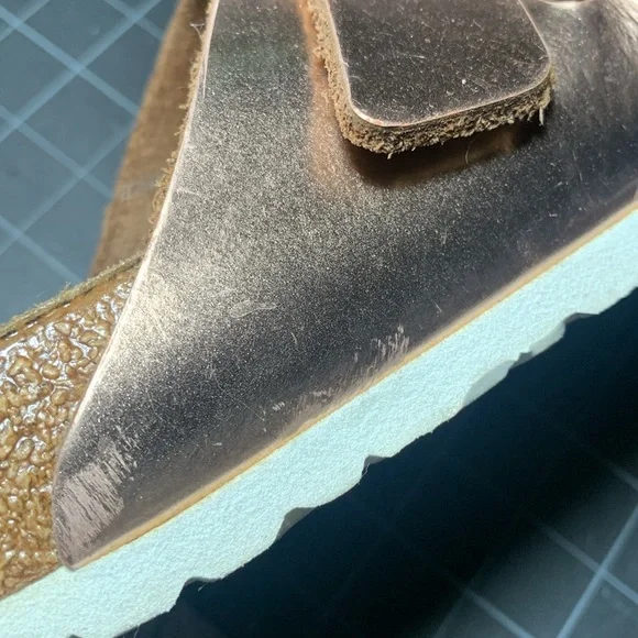 Women’s Birkenstock Arizona Leather Soft Footbed- Metallic Copper, size 39/250 - Picture 13 of 16